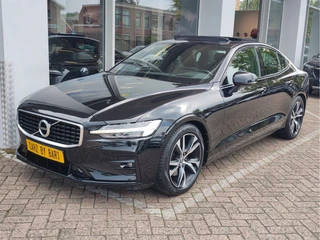 Volvo S60 2.0 T4 R-DESIGN AUTOMAAT Lederen sportstoelen | Open dak | Harman Kardon | HUD