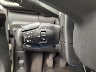 Citroen C3 1.2 Shine Clima/Nav/Cam/LMV / 17
