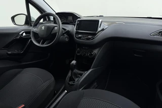 Peugeot 208 1.2 PureTech Active / 14