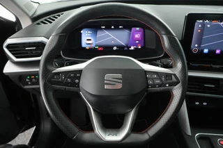 SEAT Leon 1.4 TSI 204pk eHybrid PHEV FR Business Intense Stoelverwarming Navigatie / 17