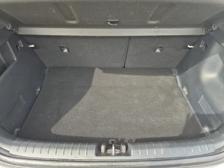 Kia Stonic 1.0 T-GDi MHEV DynamicPlusLine | Airco | Navi | Camera | LM Velgen | Privacy Glass | / 21