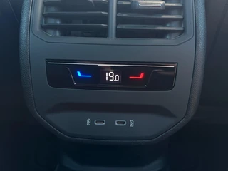 CUPRA Leon 1.4 e-Hybrid Business MEMORY - CAMERA - CRUISE / 35