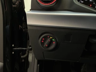 Seat Ibiza 1.0 EcoTSI FR Parkeersensoren App-Connect Climate Control / 23