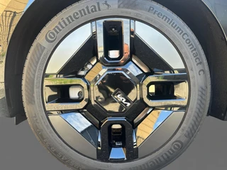 Kia EV9 GT-line AWD 99,8 kwh 7 zits | 385 PK | Geventileerde/verwarmde stoelen | Wireless Carplay & Android auto | 2.500 kg trekgewicht | Meridian | Fabrieksgarantie t/m 19-6-2033 +3x 1 jaar*  | NAP / 35