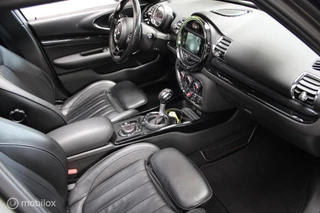 Mini Clubman 2.0 Cooper S Chili Serious Business/LED/PANO/NAVI/ / 25