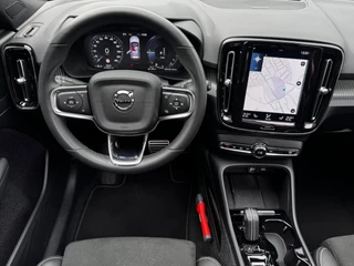 Volvo XC40 1.5 T5 Recharge R-Design NL-auto | Schuif- Kanteldak | H&K | Trekhaak | Stoelverwarming | Memory | Adaptive Cruise / 11
