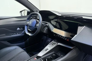 Peugeot 408 1.2 Hybrid 145 e-DCS6 GT | Adaptive Cruise Control | Matrix LED | Handsfree achterklep | Verwarmd stuurwiel | Camera | Apple Carplay & Android Auto | Navigatie | Keyless Entry & Start / 17
