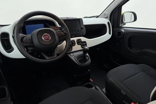 Fiat Panda 1.0 Hybrid Pandina Cross | DEMO | Tot 8 jaar garantie | Airco | Apple Carplay/Android Auto | Bluetooth | Cruise control | DAB+ | Lichtmetalen velgen | Parkeersensoren | Hoge zit / 16