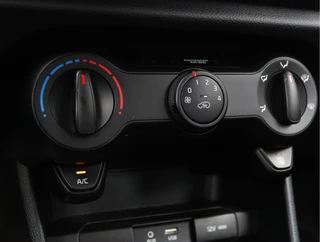 Kia Picanto 1.0 CVVT EconomyPlusLine  | BOVAG-garantie | Trekhaak | Airco / 32