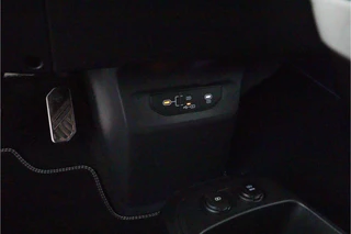 Kia EV6 GT-Line Business Edition 84 kWh  LED Matrix - Stoel-/Stuurverwarming - Elektr.bedienbare achterklep - Achteruitrijcamera - Fabrieksgarantie t/m 2033 / 58