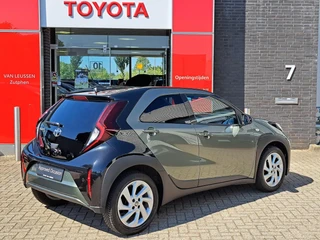 Toyota Aygo X Envy Automaat STOELVERWARMING PDC VOOR EN ACHTER AD-CRUISE TEL. DRAADLOOS LADEN / 2