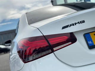 Mercedes-Benz A-klasse 200 AMG Edition Premium Plus * Camera * Carplay * 18 Inch / 17