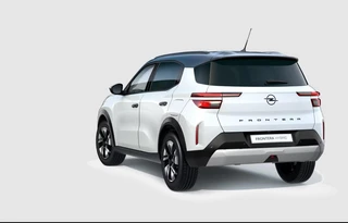 Opel Frontera 1.2 Turbo Hybrid GS | Uit voorraad leverbaar! | Actieprijs inclusief inruilpremie | 145PK | Automaat | Stoel/Stuur/Voorruit verwarming | Voor en Achter Parkeersensoren | Navigatie / 4