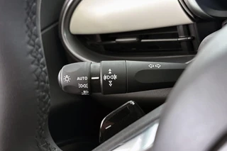 Fiat 600 1.2 Hybrid La Prima Leder Stoelverwarming Massage Keyless / 32