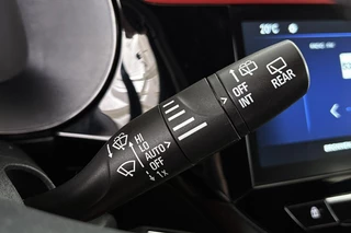 Opel Corsa 1.2 Turbo Hybrid Yes Automaat Stuur-Stoelverwarming Apple CarPlay LED Koplampen / 31