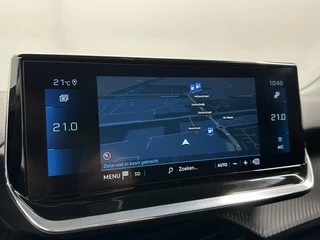 Peugeot 2008 1.2 PureTech Allure Pack CAMERA TREKHAAK ECC CRUISE LM NAVI CARPLAY. / 30
