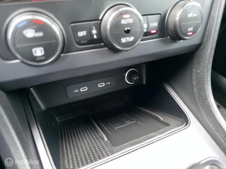 CUPRA Ateca 1.5 TSI / Navi / Carplay / Camera / Luxe / 27
