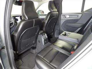 Volvo XC40 T5 Twin Engine 262pk Geartronic Inscription / 43