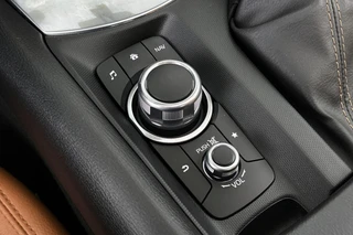 Fiat 124 Spider 1.4 MultiAir Turbo Lusso BOSE Keyless Stoelverwarming Achteruitrijcamera / 33
