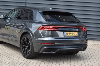 Audi Q8 55 TFSI e Quattro Pro Line S  | ACC | RS-Seats | Head-Up | B&O | Softclose | 22'' Wielen | Stuurverwarming | Matrix | Nachtzicht | / 42
