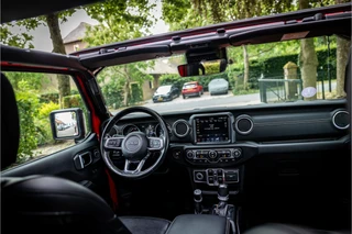 Jeep Wrangler Unlimited 4xe 380 Overland  Adaptive Cruise Trekhaak / 20
