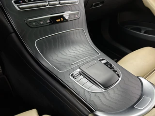 Mercedes-Benz GLC-klasse 300e 4MATIC Business Solution AMG | Panodak | Burmeister | Trekhaak | 360 Camera | Adaptive Cruise Contr. / 16