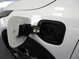 Kia XCeed 1.6 GDi PHEV Plug-In DynamicLine NAVI/CAMERA/LED/18"LMV! / 38
