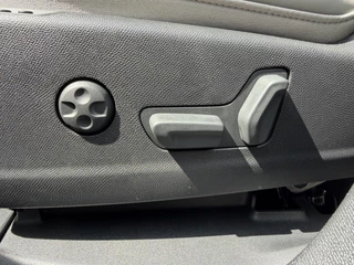 DS DS 7 225pk E-Tense Etoile (Elektrisch Schuifdak - Trekhaak - Elektrische klep - Leder incl verwarming/geheugen - Adaptieve Cruise Controle - LED - Camera) / 46