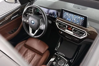 BMW X3 xDrive30e Panoramadak Merino Leder Apple CarPlay Achteruitrijcamera / 39