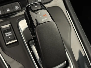 Opel Grandland X 1.6 Turbo Hybrid4 Ultimate | Camera | ACC | Navi | Elektrische achterklep | Clima | Stoelverwarming | Lm velgen | ( Vestiging - Vianen, 0347-371248 ) / 34