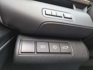 Toyota bZ4X Touring Executive AWD 75 kWh PANODAK JBL-AUDIO 1500KG TREKGEW STOELVERW/KOELING STUURVERW BLIND SPOT WARMTEPOMP EL-ACHTERKLEP / 14