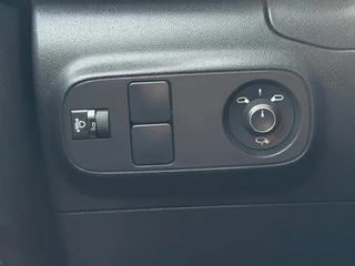 Citroen C3 1.2 PureTech S&S Shine STOELVERWARMING - CLIMATE - CRUISE / 23