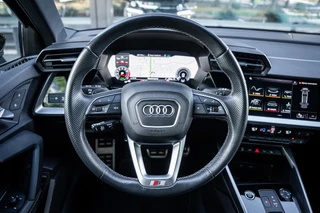 Audi A3 Sportback 40 TFSI e Business edition | Navi | Virtual cockpit | PDC | Cruise | LED / 55