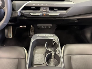 Kia EV5 GT-PlusLine 81.4 kWh | Informeer naar beschikbaarheid | 505 km actieradius | 19" Inch velgen | NU €3000 inruilpremie / 23