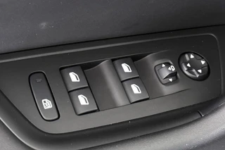 Peugeot 508 SW 1.6 HYbrid 225 Allure Stoelverwaring Elektrische Achterklep Adaptieve Cruise Control / 32