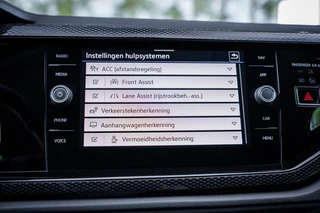 Volkswagen Polo 1.0 TSI 110pk Business | Beats | Keyless | Trekhaak | Led koplampen| Cruise control | Camera | Parkeerhulp | / 40