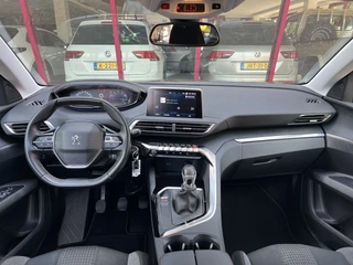 Peugeot 5008 1.2 PureTech Blue Lease Executive 7p  | APK tot 14-09-2027 | Trekhaak | Volledig onderhoud | / 22