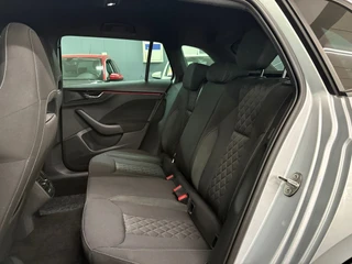 Skoda Scala 1.0 TSI Sport Business/ NL auto/ Eerste eigenaar/ Parkeersensoren / 31