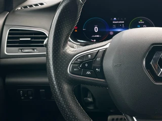 Renault Mégane 1.6 E-Tech Plug-In Hybrid 160 R.S. Line | Camera | PDC | Keyless | / 18