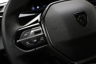 Peugeot 308 SW 1.2T 130pk Allure | AGR Stoel | Apple Carplay/Android Auto | Stoelverwarming | Achteruitrijcamera | Climate & Cruise Control / 18
