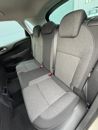 Citroën C4 130pk Feel Collection (Trekhaak - Keyless Entry - Parkeersensoren V+A - 17" - Automatische Airco - Navigatie - Apple Carplay) / 14