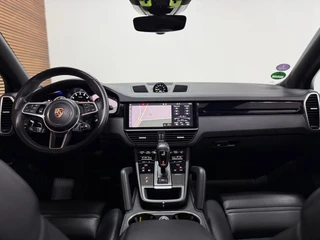 Porsche Cayenne 3.0 E-Hybrid Full Option | Vierwielbesturing | PANO | PDLS+ | BOSE | PASM | ComfortPakket | Soft Close |Trekhaak / 6
