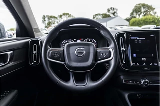 Volvo XC40 1.5 T3 Inscription  | Adaptive Cruise | Trekhaak | Camera / 8