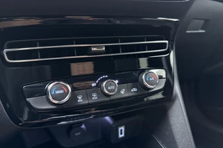 Opel Mokka Electric GS 54 kWh | Navigatie | Camera | Climate control | Stuurwielverwarming | Lichtmetalen velgen | Keyless | Cruise control adaptive / 28