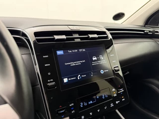 Hyundai Tucson 1.6 T-GDI MHEV Comfort Smart | Automaat | Adaptive cruise | Stoelverwarming | CarPlay | Camera | Trekhaak / 20