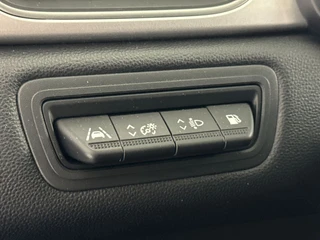 Renault Captur 1.6 E-Tech PHEV 160 Intens Groot Scherm + Navigatie | Parkeercamera | Cruise Control / 27