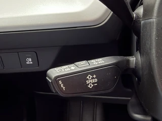 Audi Q4 e-tron 35 Launch edition 55 kWh SOH 90,6% | Elektrische Trekhaak | 110KW Snellaadvermogen | Full-Led | Carplay&Android / 15