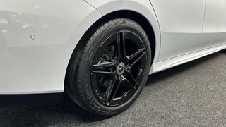 Mercedes-Benz CLA Shooting Brake 180 Business Solution AMG PANO CAMERA CRUISE. / 16