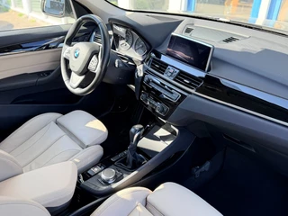 BMW X1 X1 sDrive20i High Executive I Leer I Camera I Trekhaak / 26