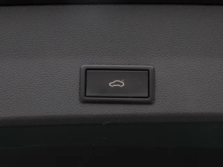 SEAT Ateca 1.5 TSi 150 Pk Automaat Style Business | Full LED | Stoelverwarming | Camera | Navigatie | Cruise Control | 17 Inch | 119.068 Km !! / 19